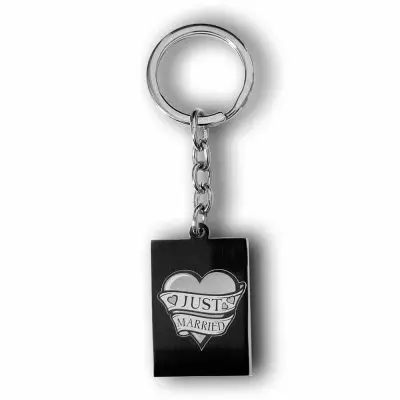 Personalized Just Married Key Chain Gift | Custom Keyring Present | Gifts Engraving